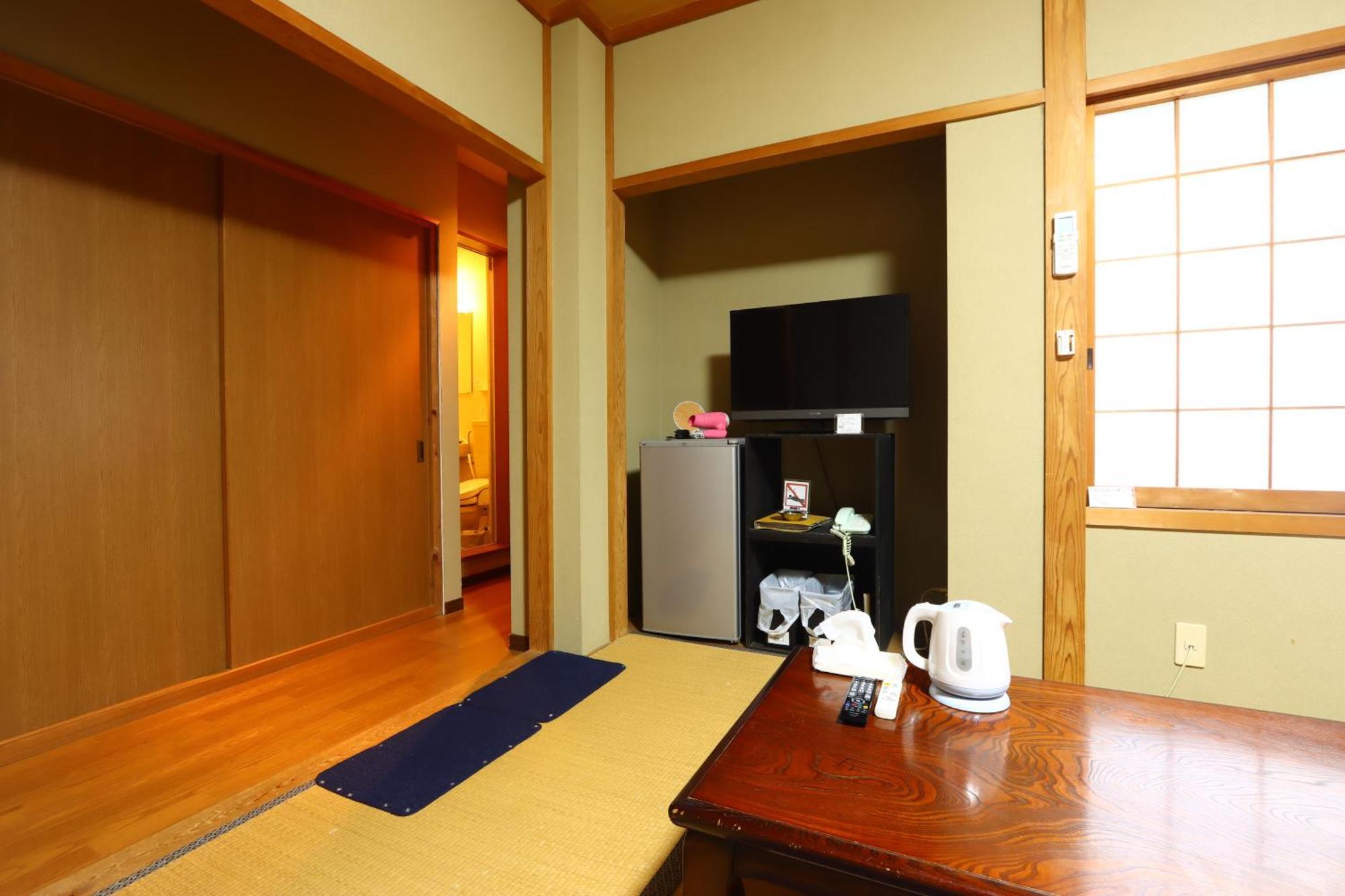 Hotel Kenrokuen Nobeoka Exterior foto
